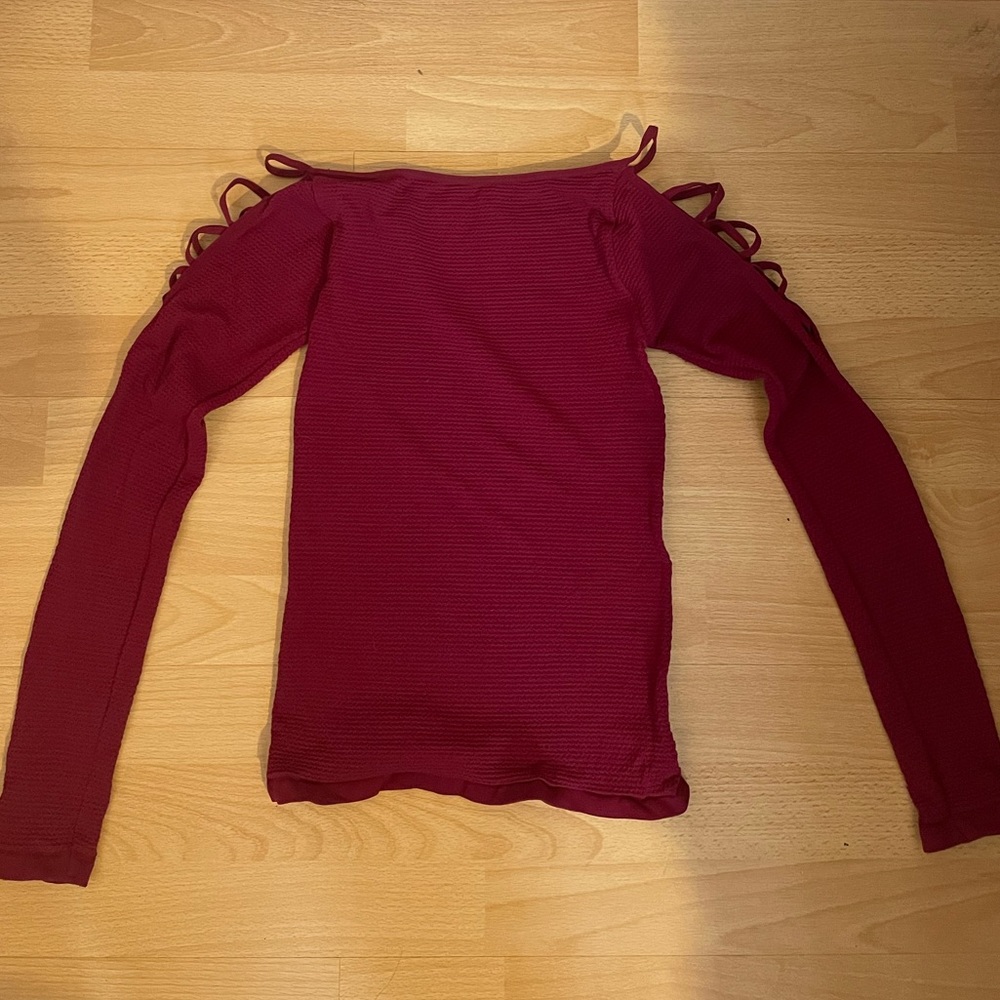 Free People long sleeve open cross shoulder top size M/L
